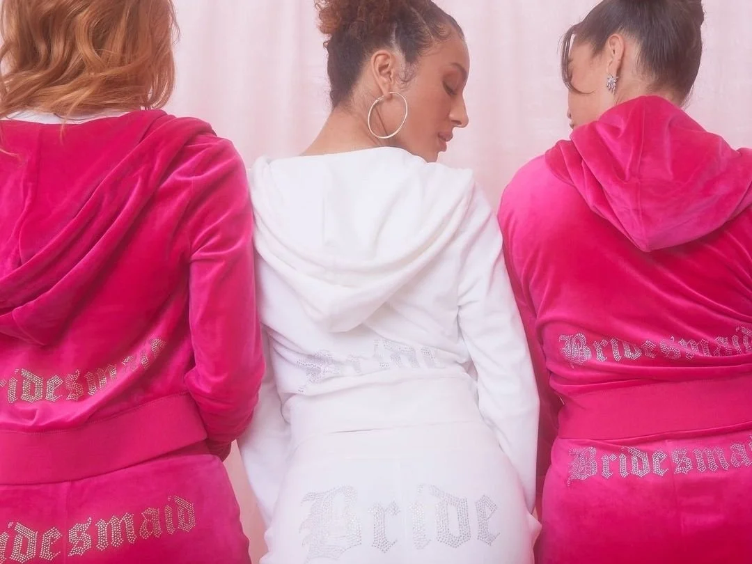 ☆Juicy By Juicy Couture フリースセット(Preppy Pink) All About Juicy Couture: How Fresh Collaborations Launched